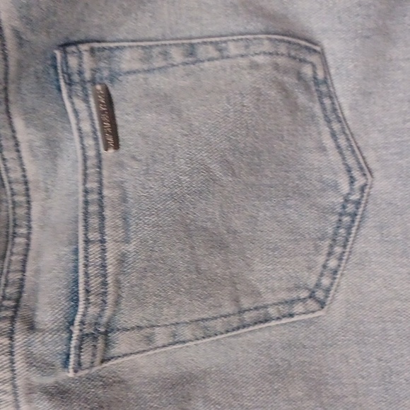 MICHAEL Kors Women's Pleated Belted Paper Bag Jeans Pants Light Blue Wash NWT - Picture 7 of 11